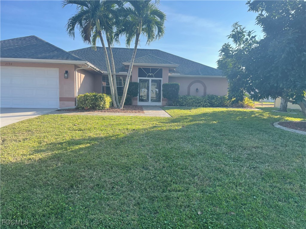 3 Bed Pool Home for Sale in Cape Coral, photo 3