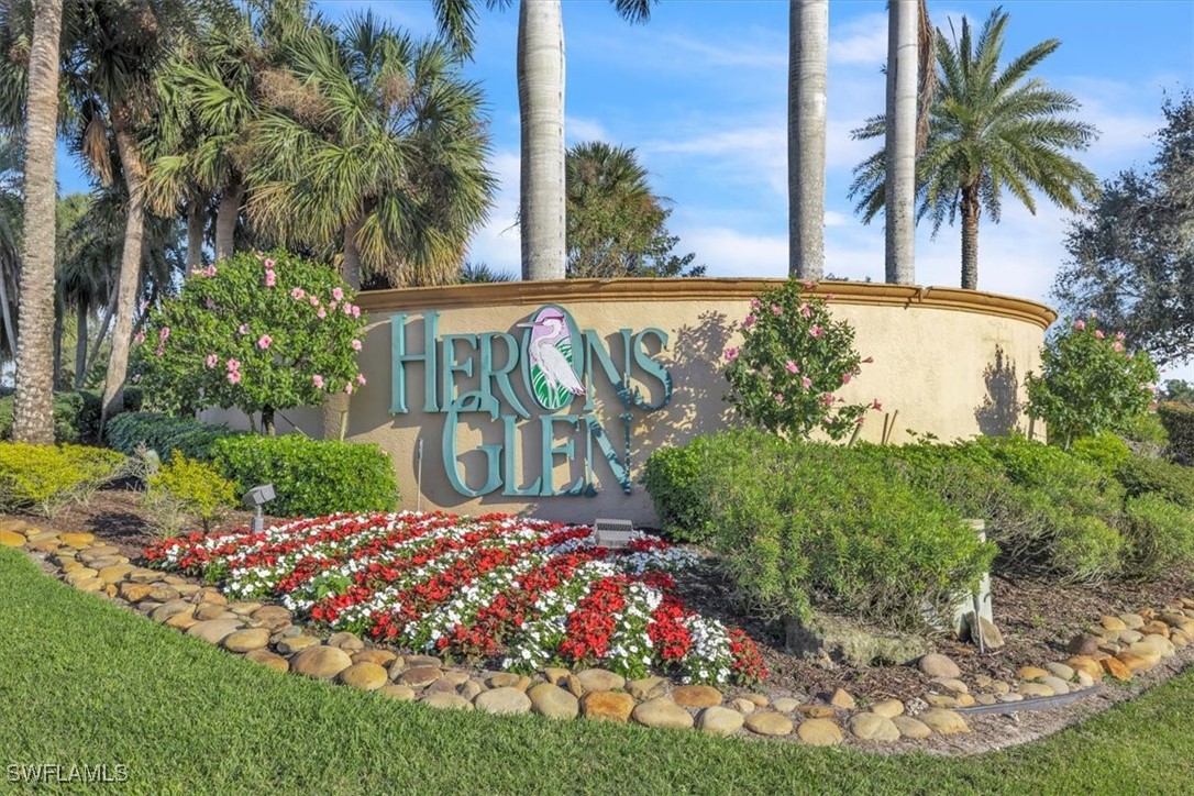 2 Bed SingleFamilyResidence for Sale in North Fort Myers, FL — photo 3