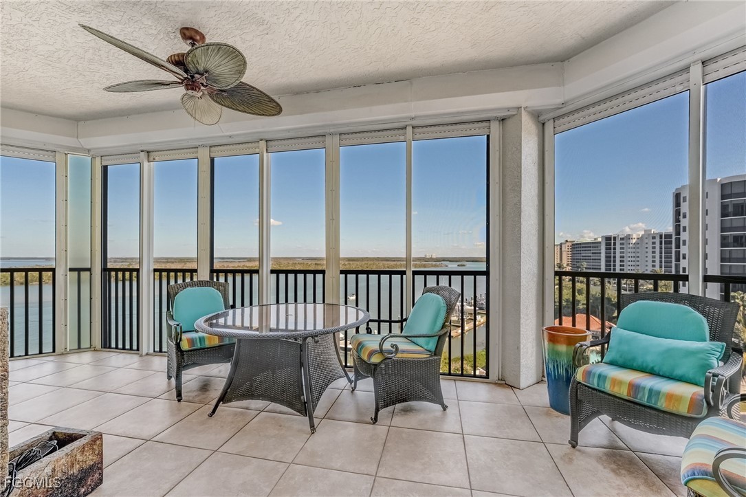 2 Bed Waterfront Home for Sale in Waterside At Bay Beach, photo 3