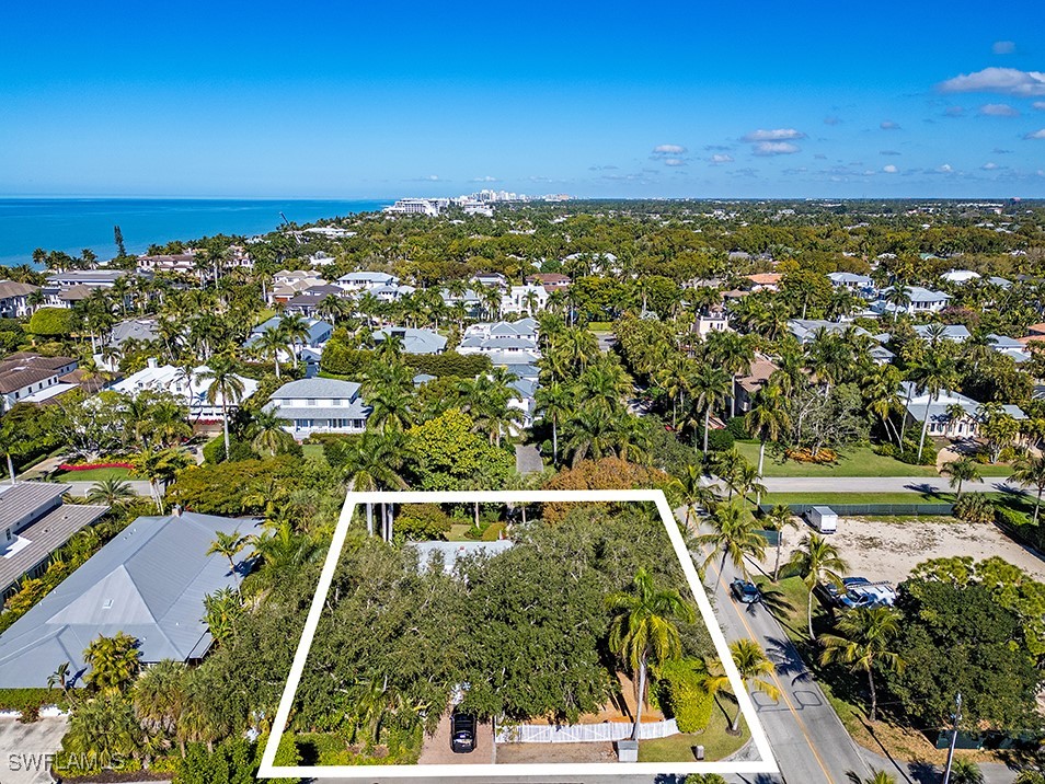 4 Bed Pool Home for Sale in Olde Naples, FL, $6,295,000 — photo 3
