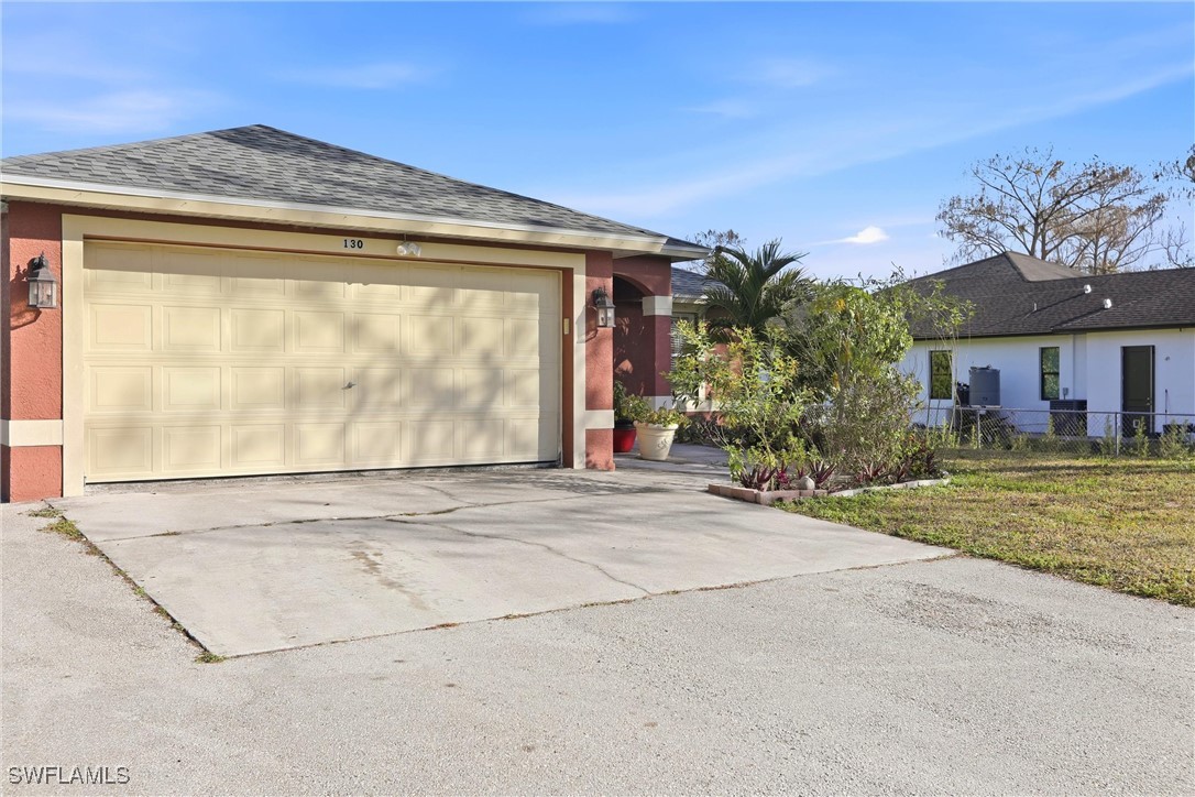 3 Bed SingleFamilyResidence for Sale in Naples, photo 3