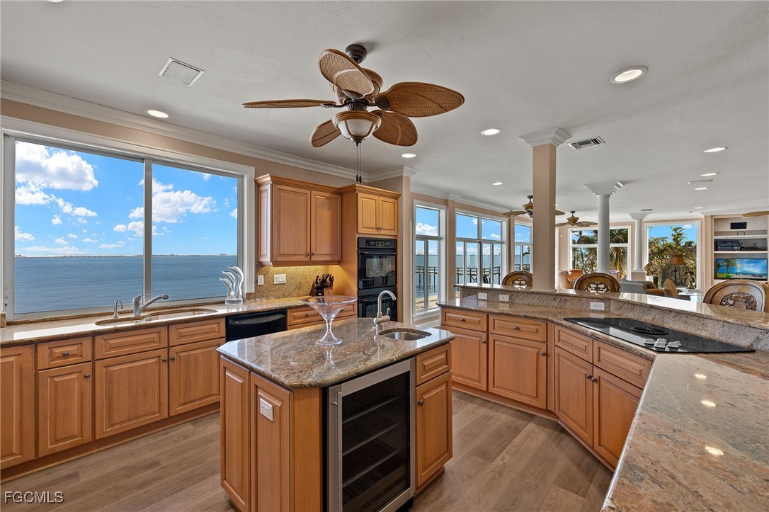 4 Bed Pool Home for Sale in Anhinga Estates, photo 3