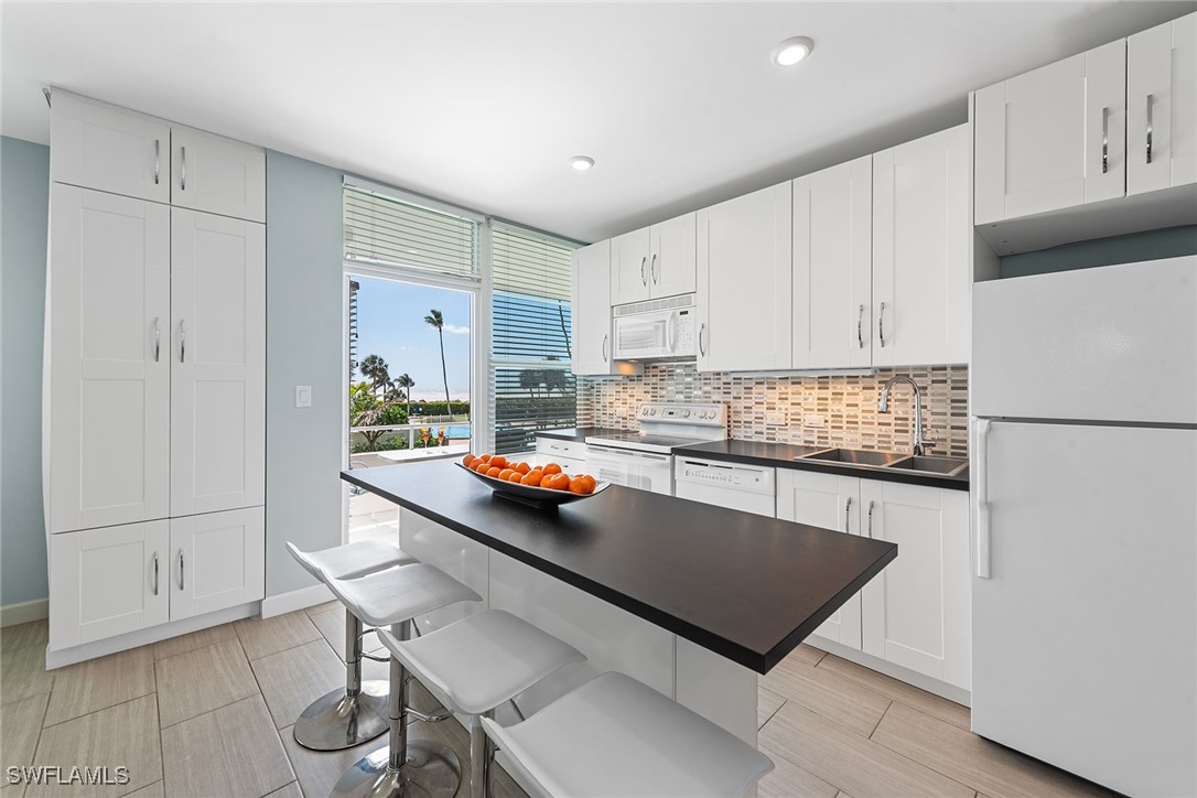 1 Bed Waterfront Home for Sale in Sunset House, FL, $465,000 — photo 3