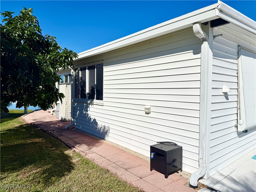 1 Bed ManufacturedHome for Sale in Naples, FL, $125,000 — photo 3