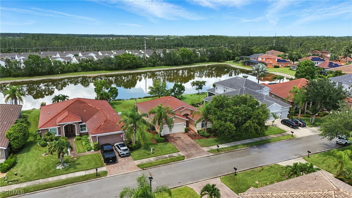 3 Bed Waterfront Home for Sale in Fort Myers, FL, $369,000 — photo 3