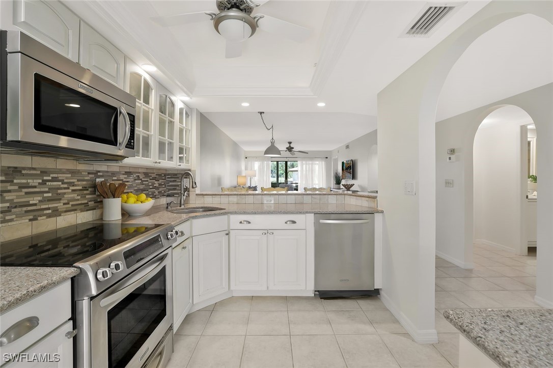 2 Bed Condominium for Sale in Eaglewood, photo 3