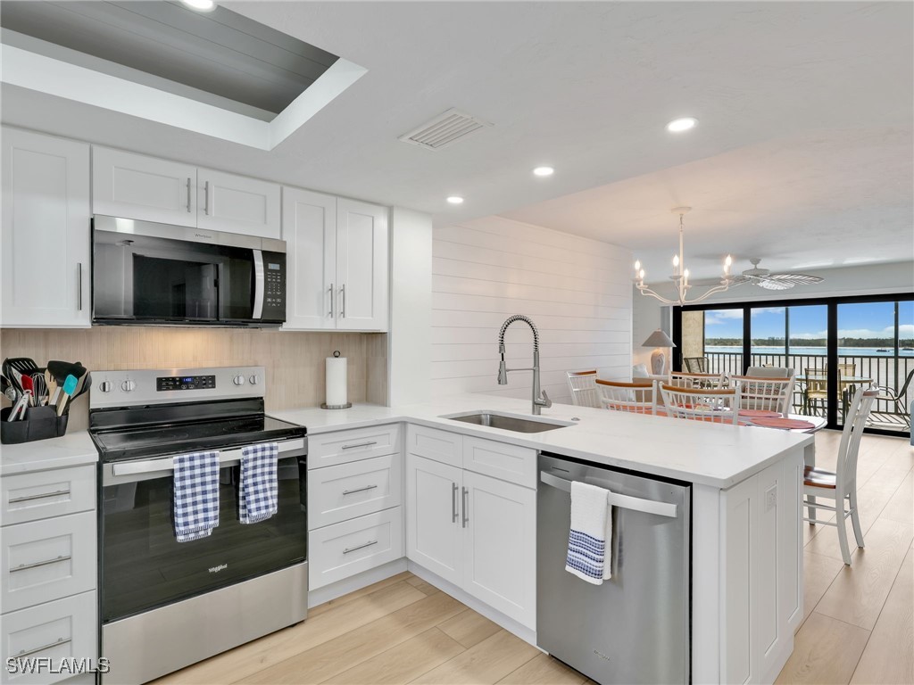2 Bed Waterfront Home for Sale in Carlos Pointe, FL — photo 3