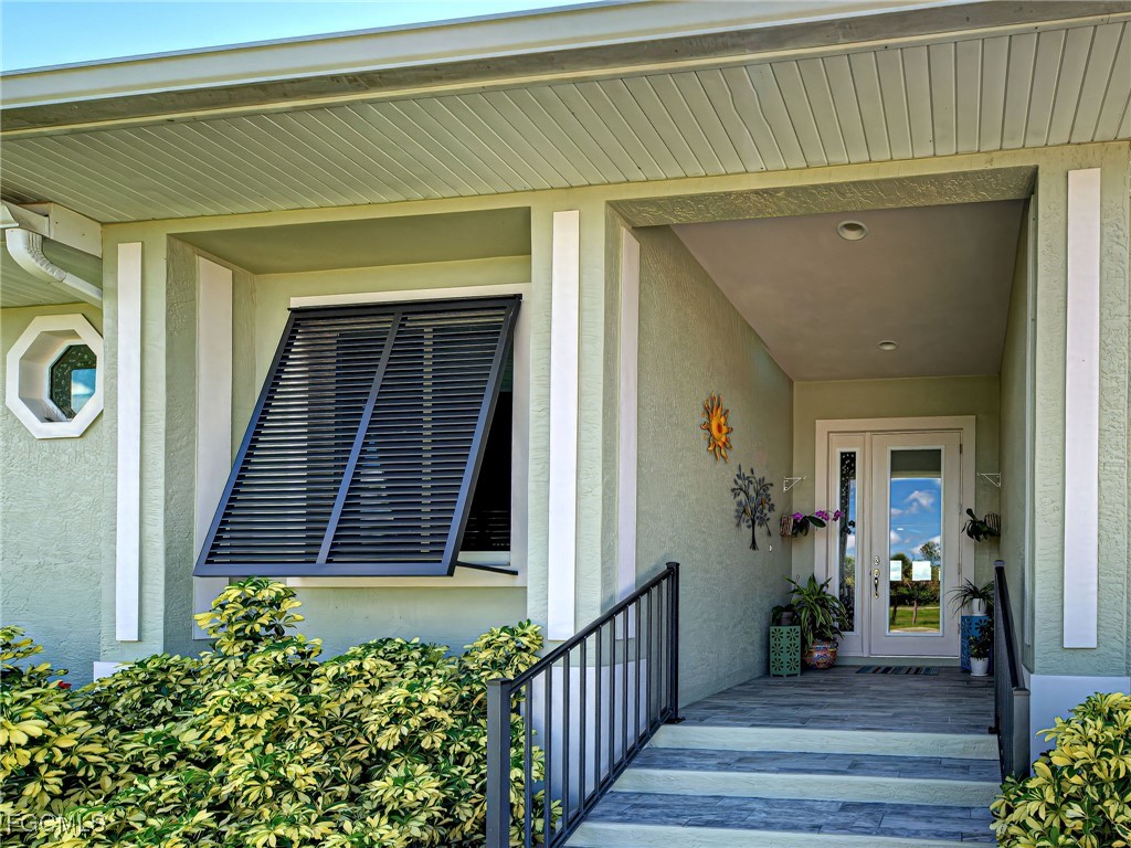 2 Bed Pool Home for Sale in Rotonda Villas, photo 3