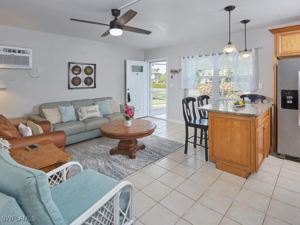 2 Bed Condominium for Sale in Seabreeze South, FL, $279,000 — photo 3