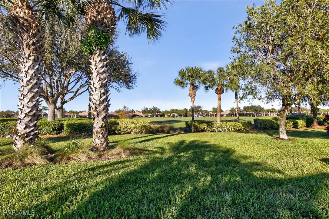 2 Bed SingleFamilyResidence for Sale in Del Webb, FL — photo 3