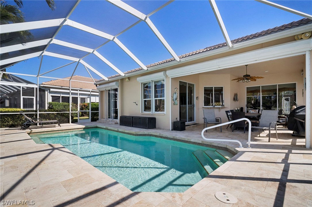 3 Bed SingleFamilyResidence for Sale in Naples, photo 3