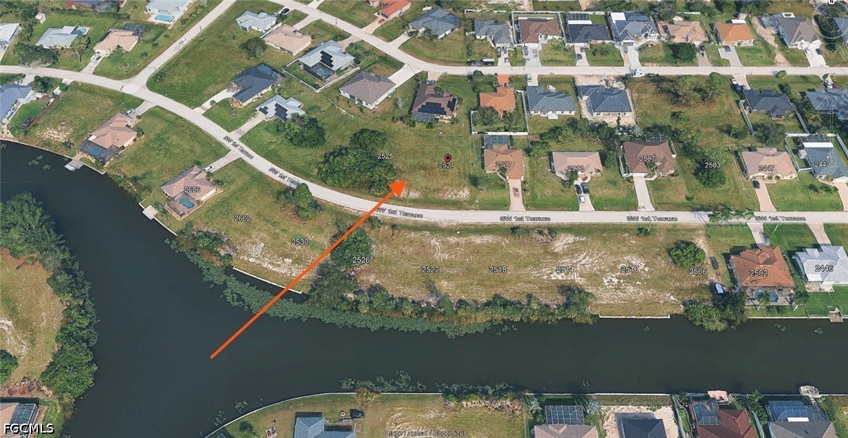 Residential for Sale in Cape Coral, photo 3