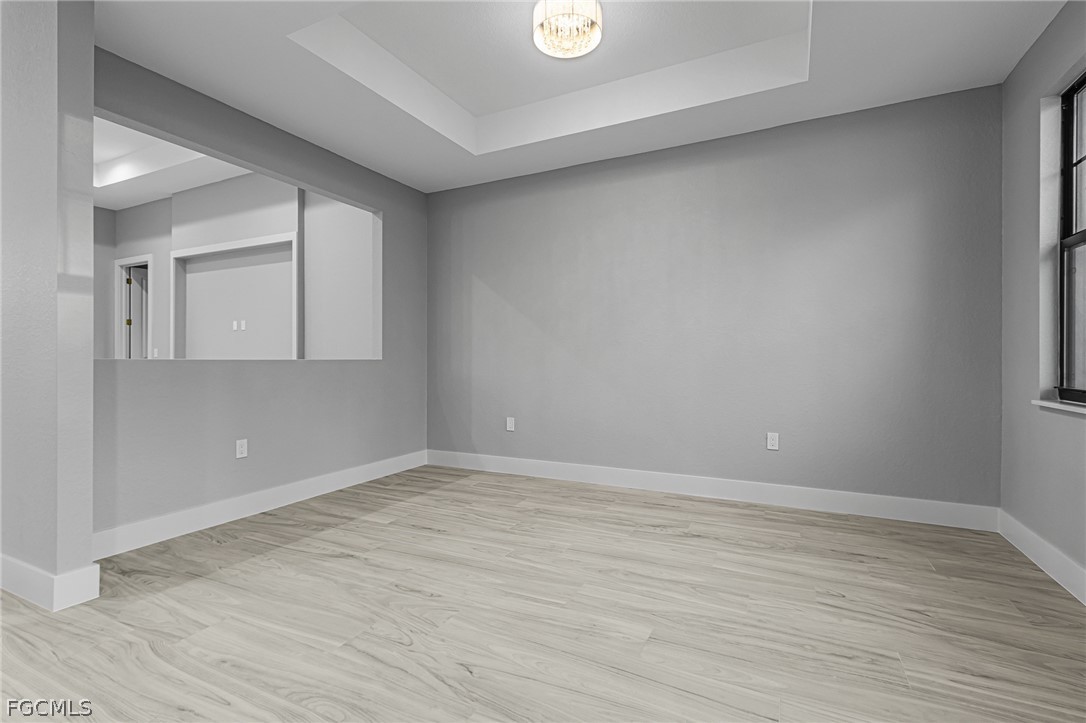 4 Bed SingleFamilyResidence for Sale in Lehigh Acres, photo 3