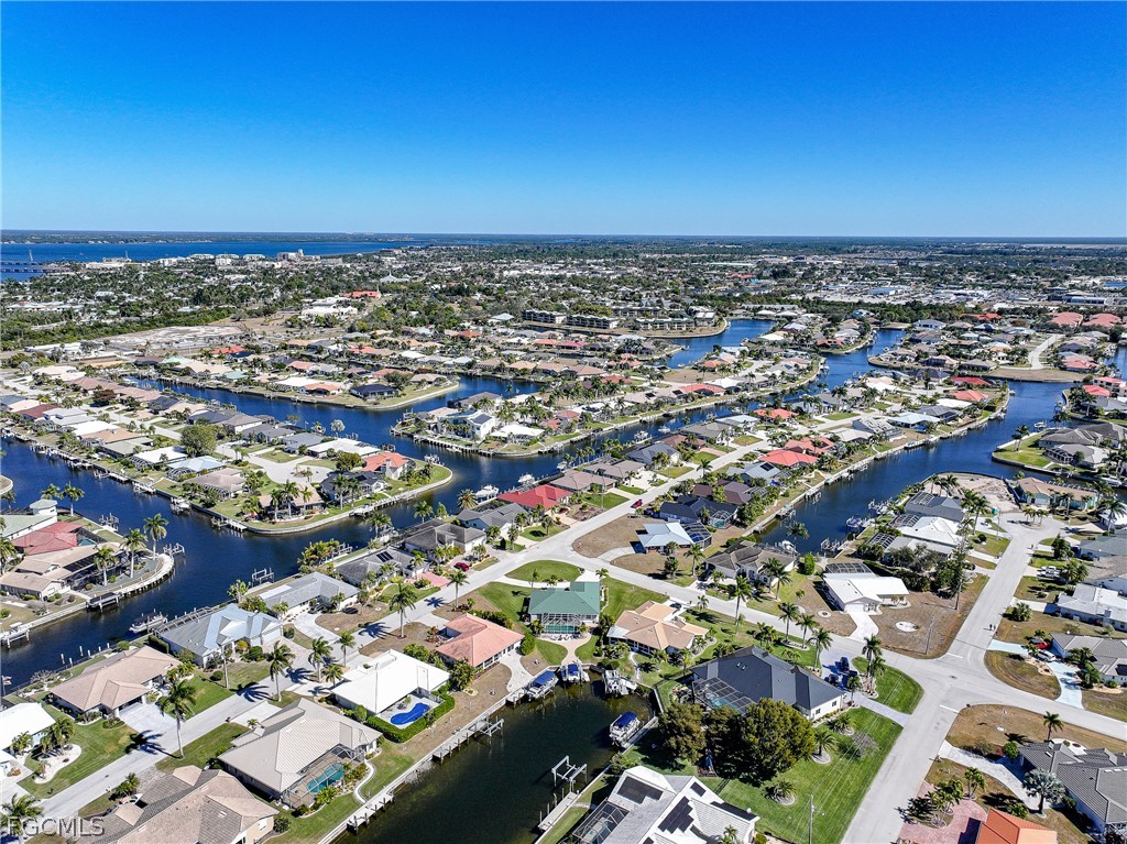 3 Bed Pool Home for Sale in Punta Gorda Isles, photo 3