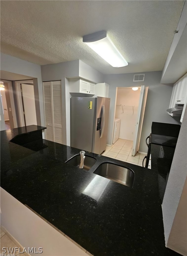 1 Bed Waterfront Home for Sale in Naples, FL — photo 3