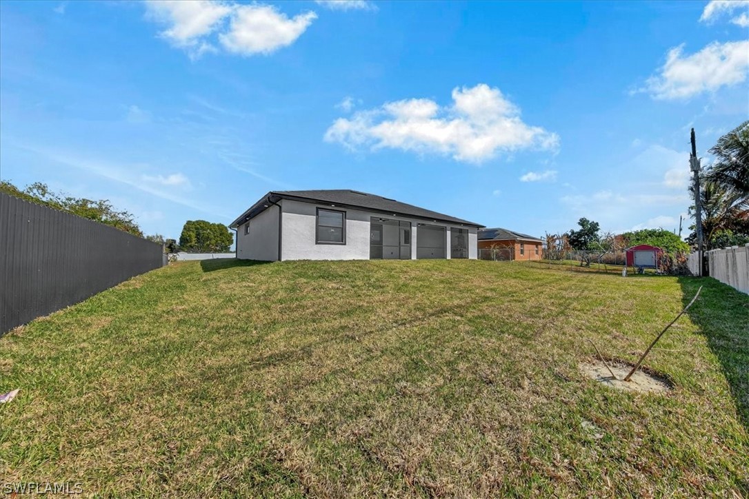 4 Bed SingleFamilyResidence for Sale in Lehigh Acres, photo 3