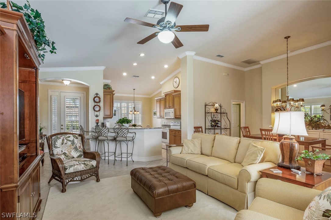 3 Bed Pool Home for Sale in Callaway Greens, FL — photo 3