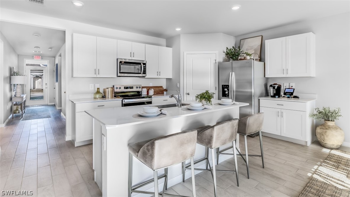 4 Bed SingleFamilyResidence for Sale in San Carlos Park, FL — photo 3