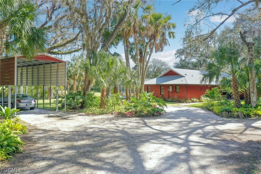 3 Bed Pool Home for Sale in Fort Myers, FL — photo 3