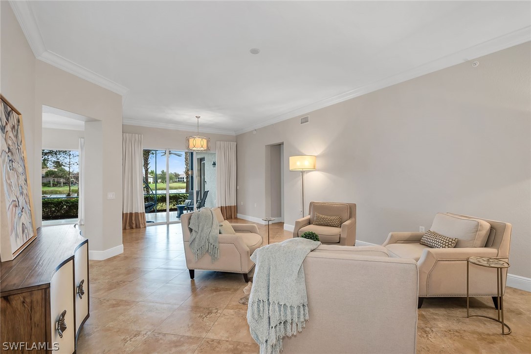 3 Bed Waterfront Home for Sale in Callista, photo 3