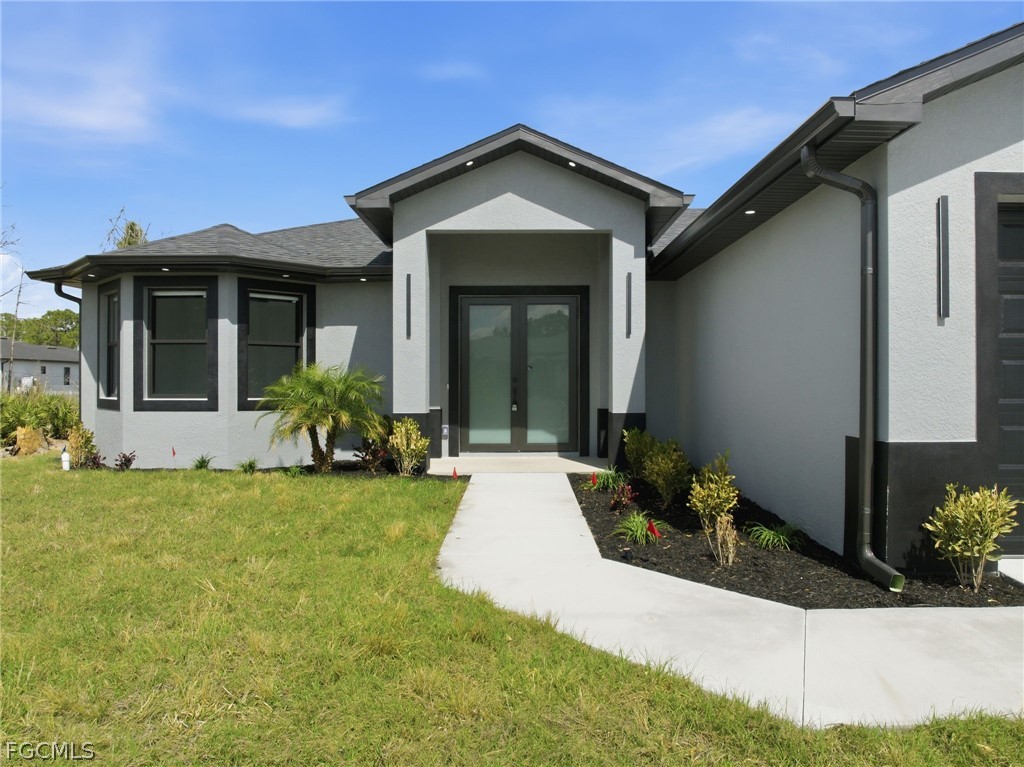 3 Bed SingleFamilyResidence for Sale in Lehigh Acres, FL — photo 3
