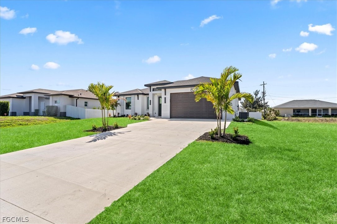 3 Bed SingleFamilyResidence for Sale in Cape Coral, photo 3