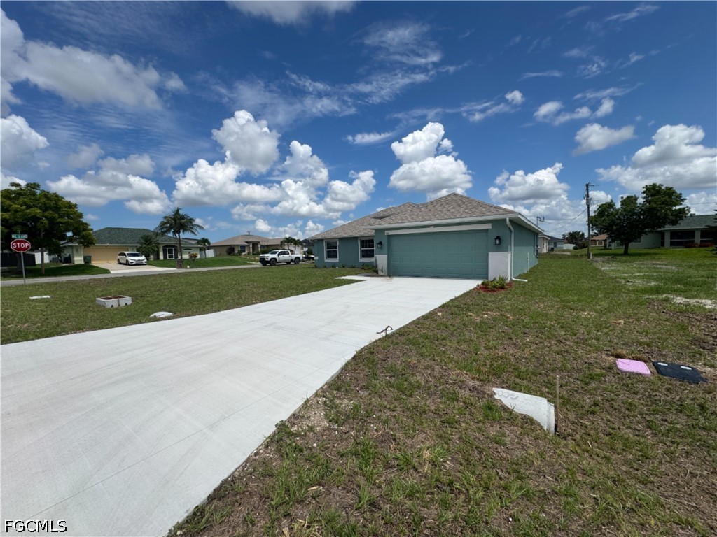 4 Bed SingleFamilyResidence for Sale in Cape Coral, FL — photo 3