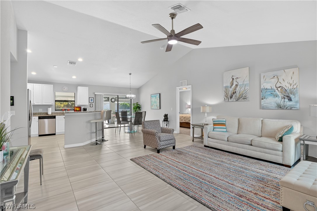 4 Bed Waterfront Home for Sale in Cape Coral, photo 3