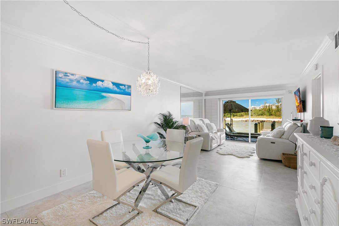 2 Bed Waterfront Home for Sale in Marco Island, photo 3