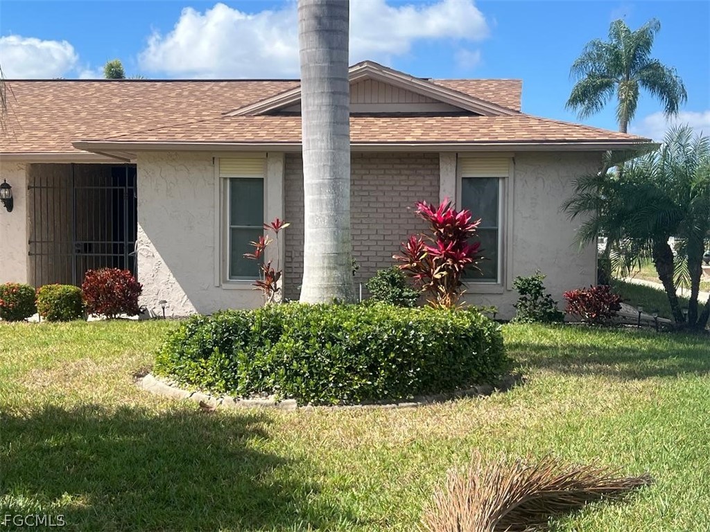 2 Bed Attached for Sale in Fort Myers, photo 3
