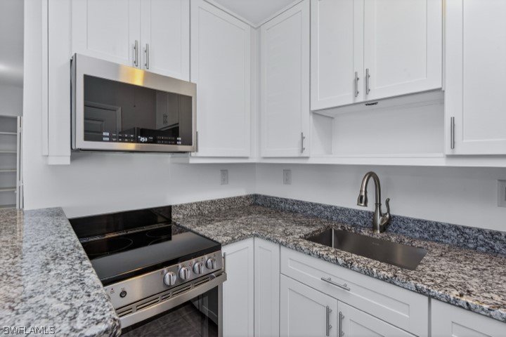 2 Bed Condominium for Sale in Marco Island, FL, $279,000 — photo 3