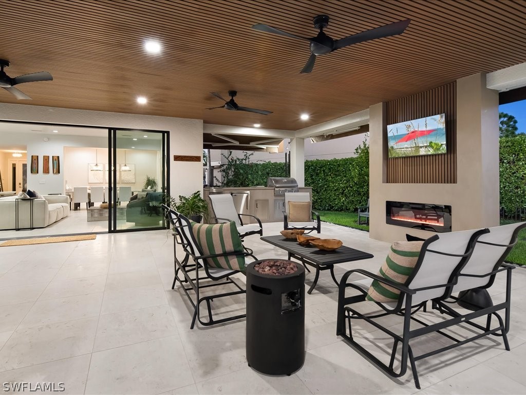 5 Bed SingleFamilyResidence for Sale in Marbella Isles, photo 3