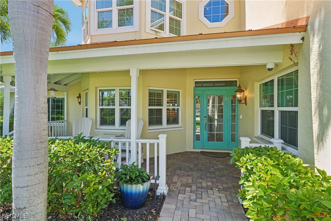 4 Bed Pool Home for Sale in Cape Coral, photo 3