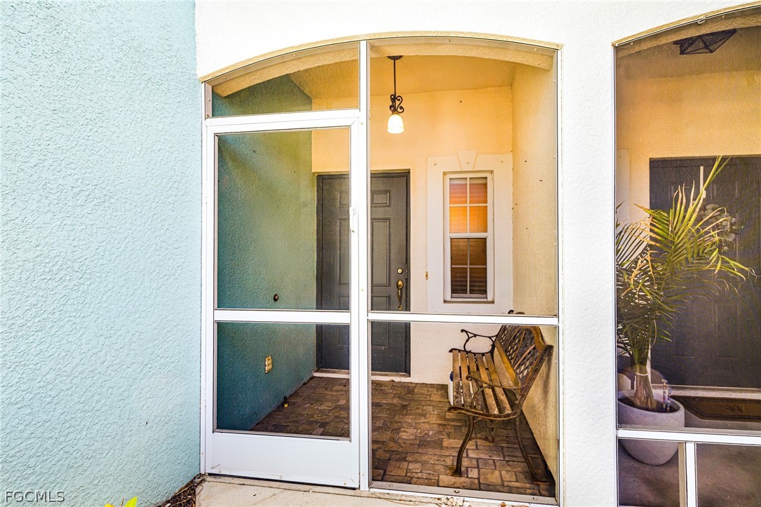 2 Bed Townhouse for Sale in Fort Myers, photo 3