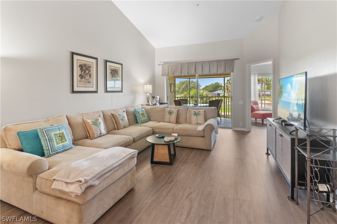 3 Bed Condominium for Sale in Worthington Way, photo 3