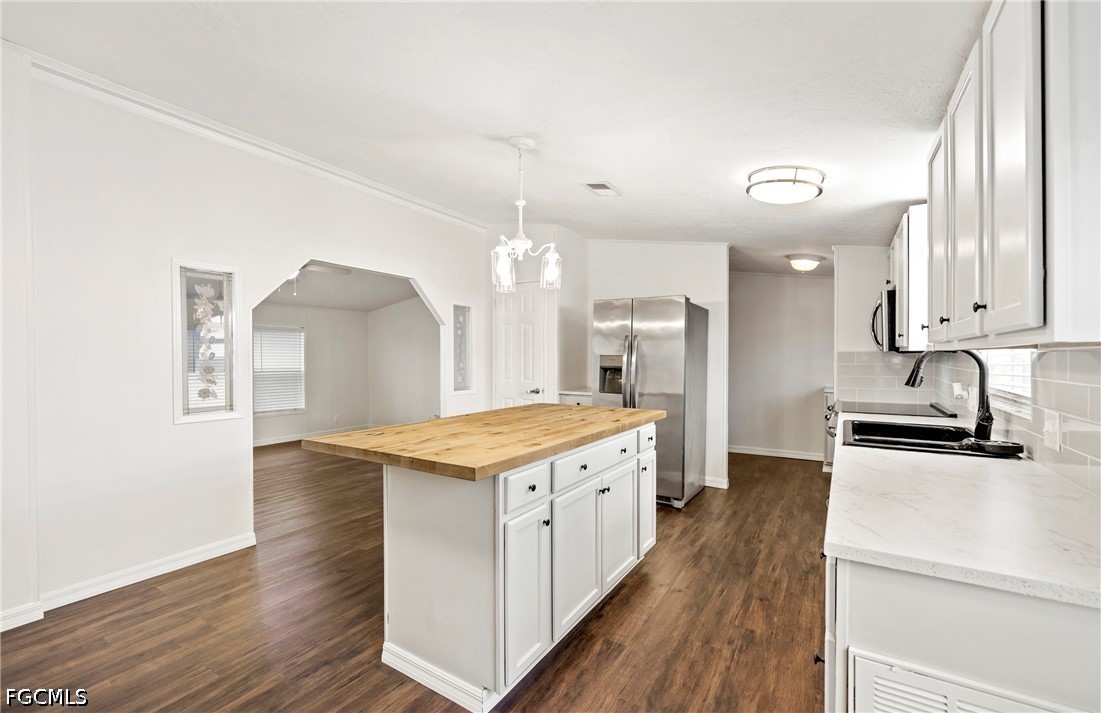 3 Bed ManufacturedHome for Sale in Fort Myers, FL, $175,000 — photo 3
