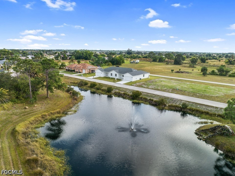 3 Bed Attached for Sale in Mirror Lakes, FL, $250,000 — photo 3