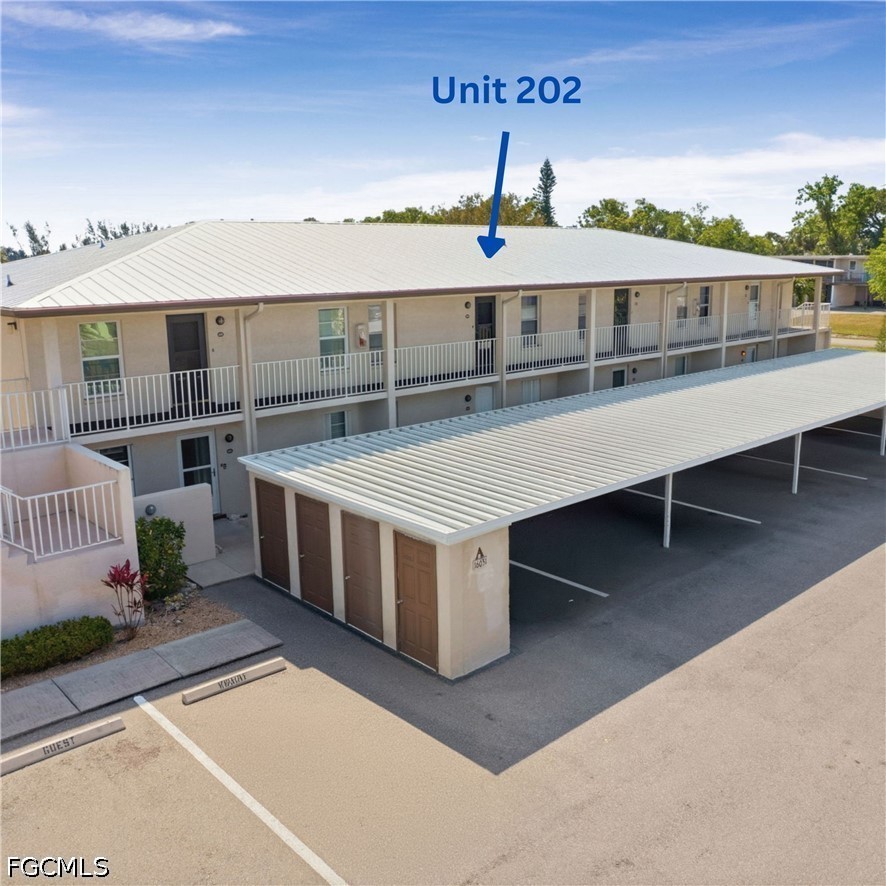 2 Bed Condominium for Sale in Fort Myers, photo 3