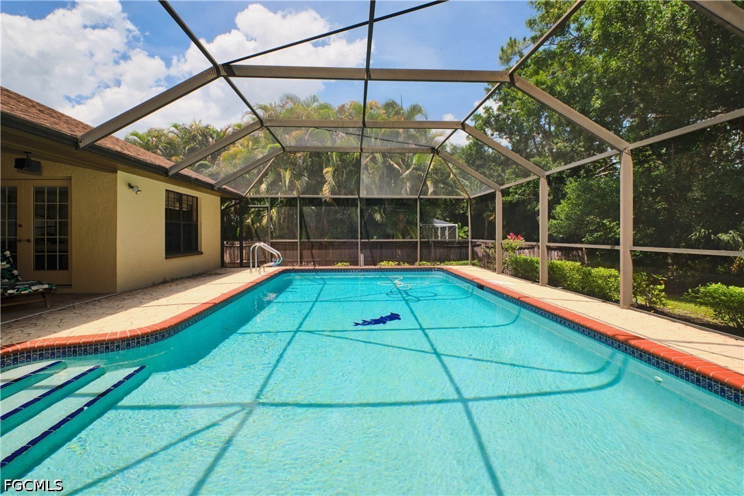 5 Bed Pool Home for Sale in Daughtreys Creek, FL — photo 3
