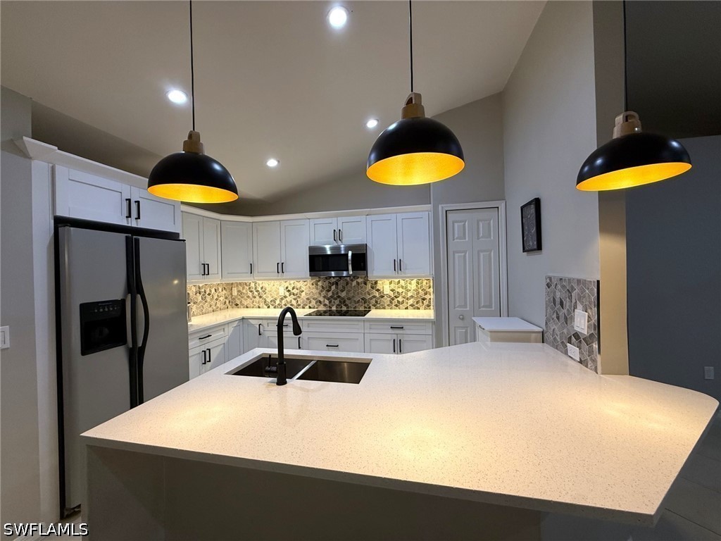 4 Bed SingleFamilyResidence for Sale in Naples, photo 3
