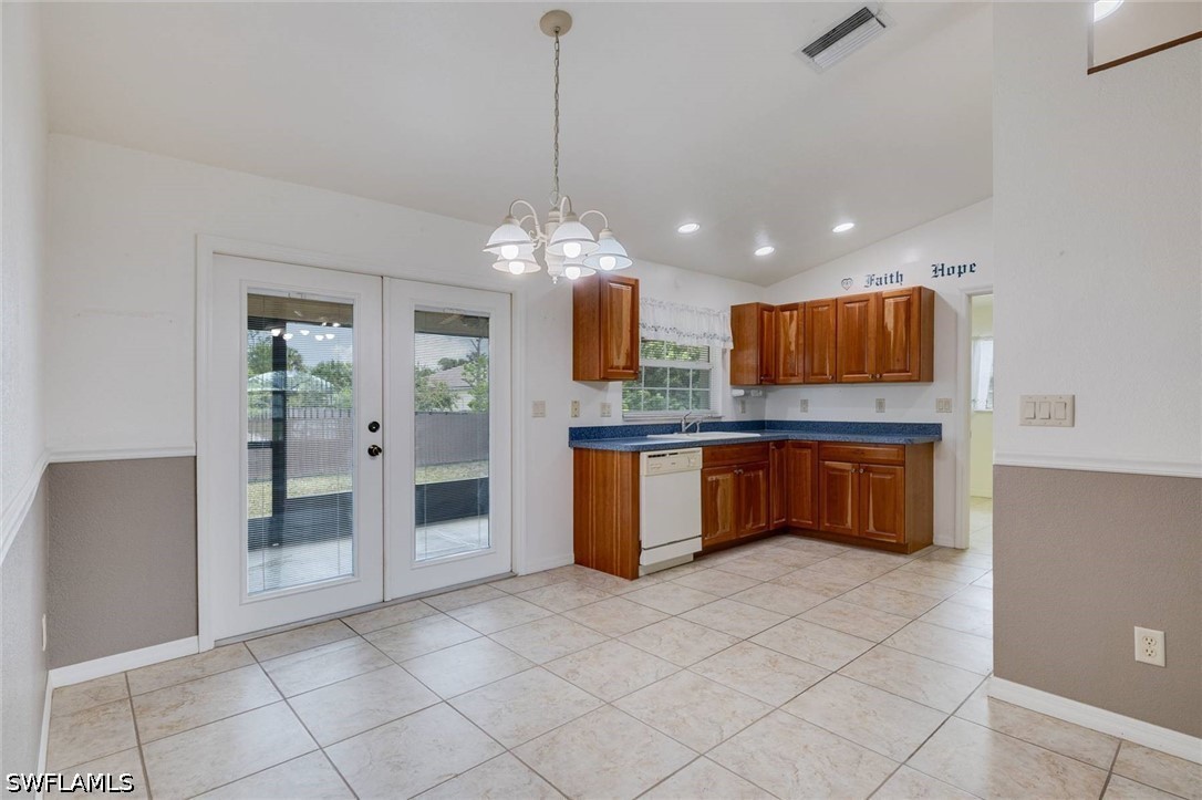 2 Bed SingleFamilyResidence for Sale in Lehigh Acres, FL — photo 3