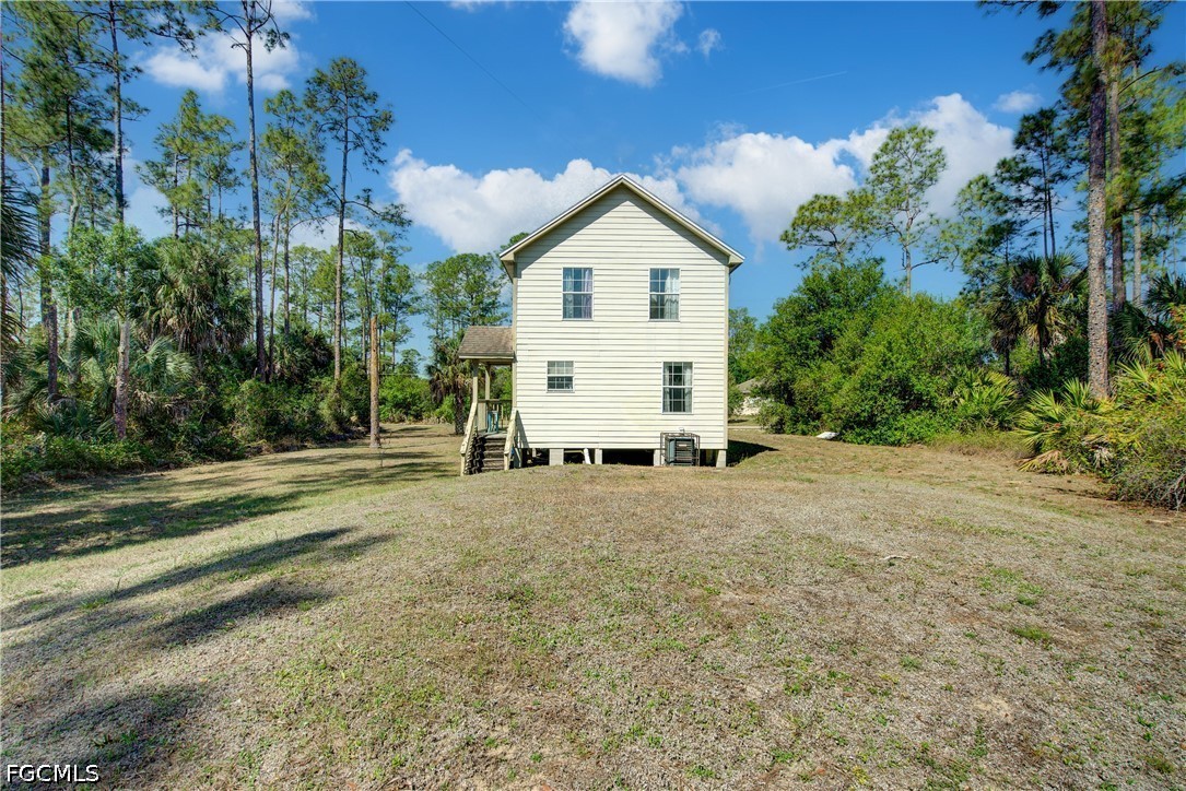 3 Bed SingleFamilyResidence for Sale in Lehigh Acres, photo 3