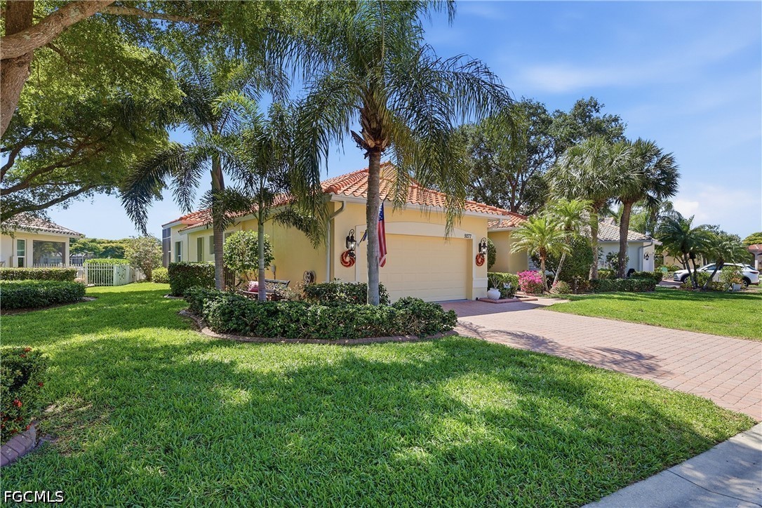 3 Bed Pool Home for Sale in Cascades At Estero, photo 3