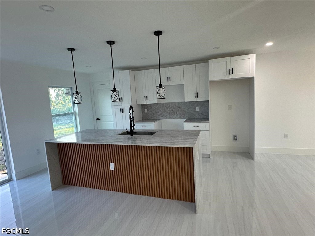 3 Bed SingleFamilyResidence for Sale in Lehigh Acres, FL — photo 3