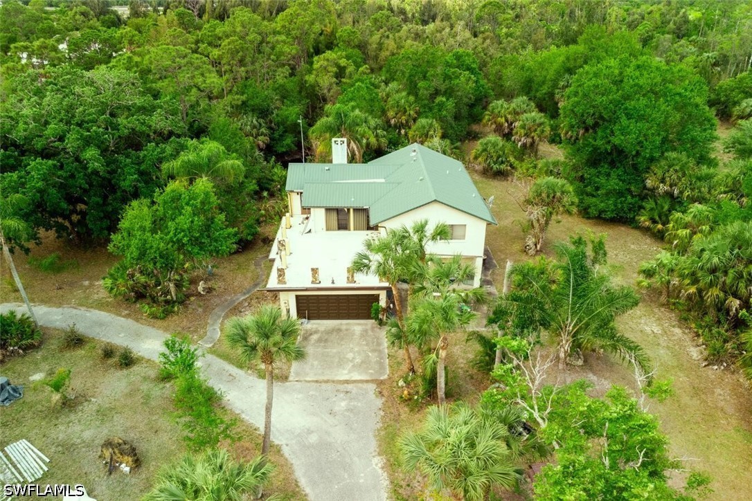 4 Bed SingleFamilyResidence for Sale in North Fort Myers, FL — photo 3