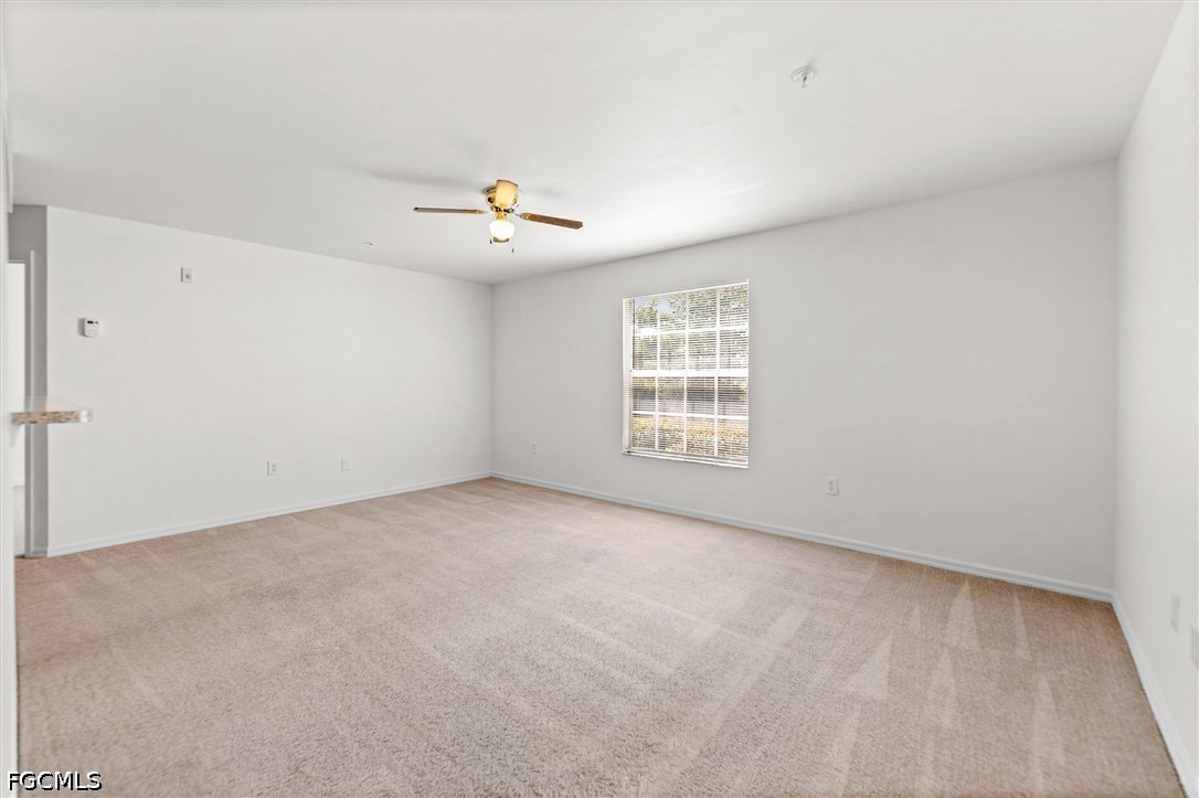 2 Bed Condominium for Sale in Four Mile Cove, FL, $134,000 — photo 3