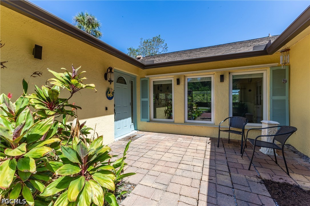 3 Bed Pool Home for Sale in Fort Myers, FL — photo 3