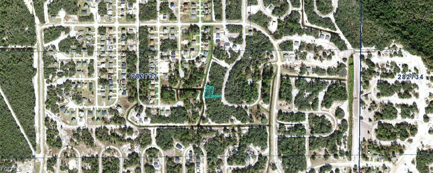 Residential for Sale in Acreage, FL, $24,500 — photo 3