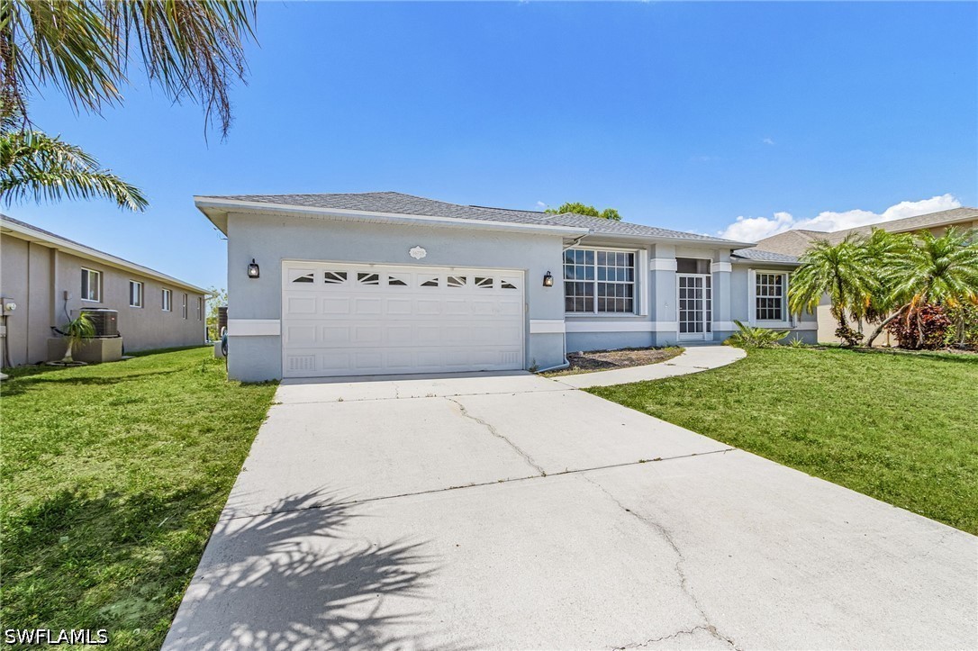 3 Bed Pool Home for Sale in Fort Myers, FL, $499,900 — photo 3
