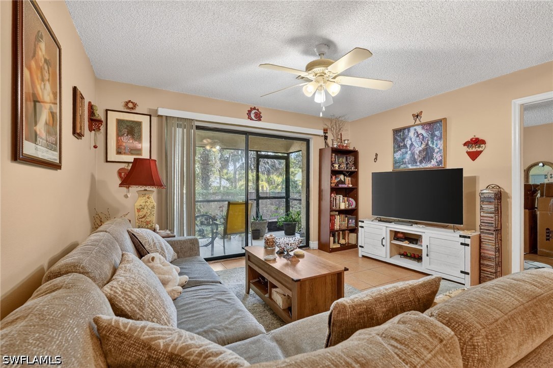 2 Bed Condominium for Sale in Naples, photo 3